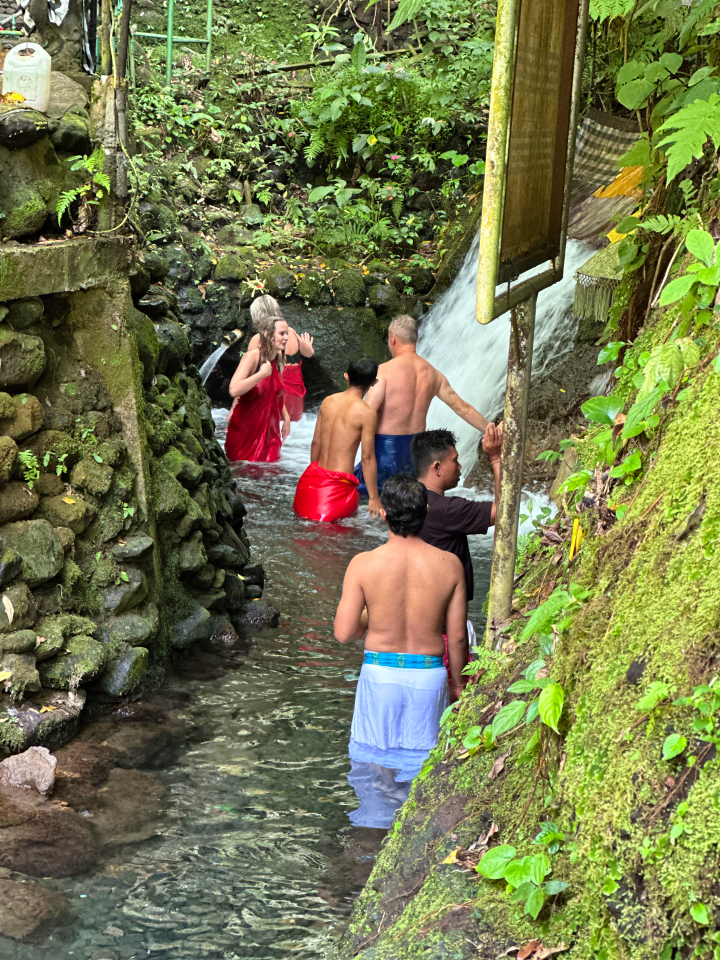 Sebatu Holy Spring Water očištění bali